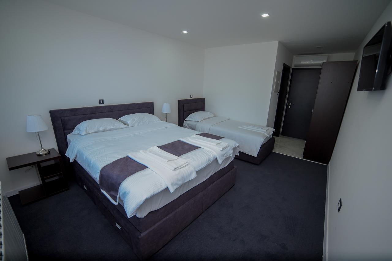 Motel Grand Velika Kladusa Extérieur photo