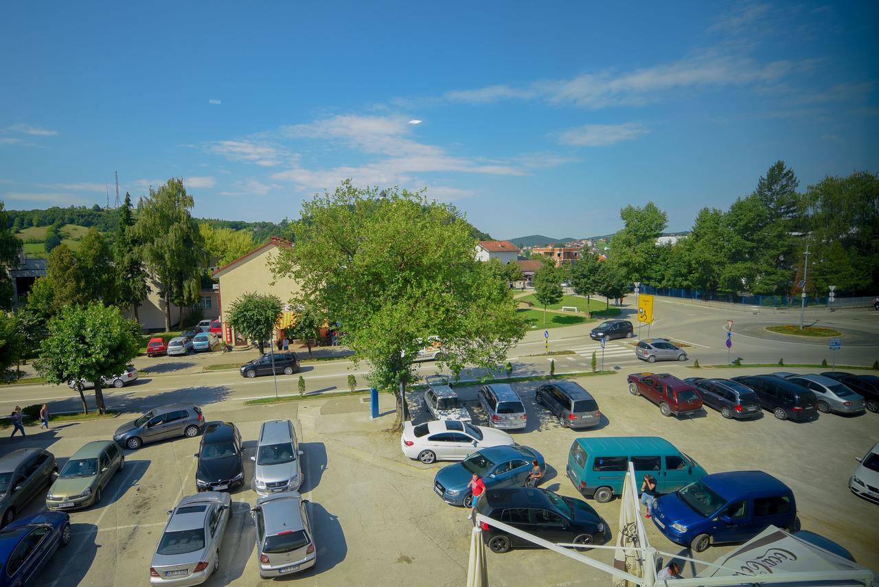 Motel Grand Velika Kladusa Extérieur photo