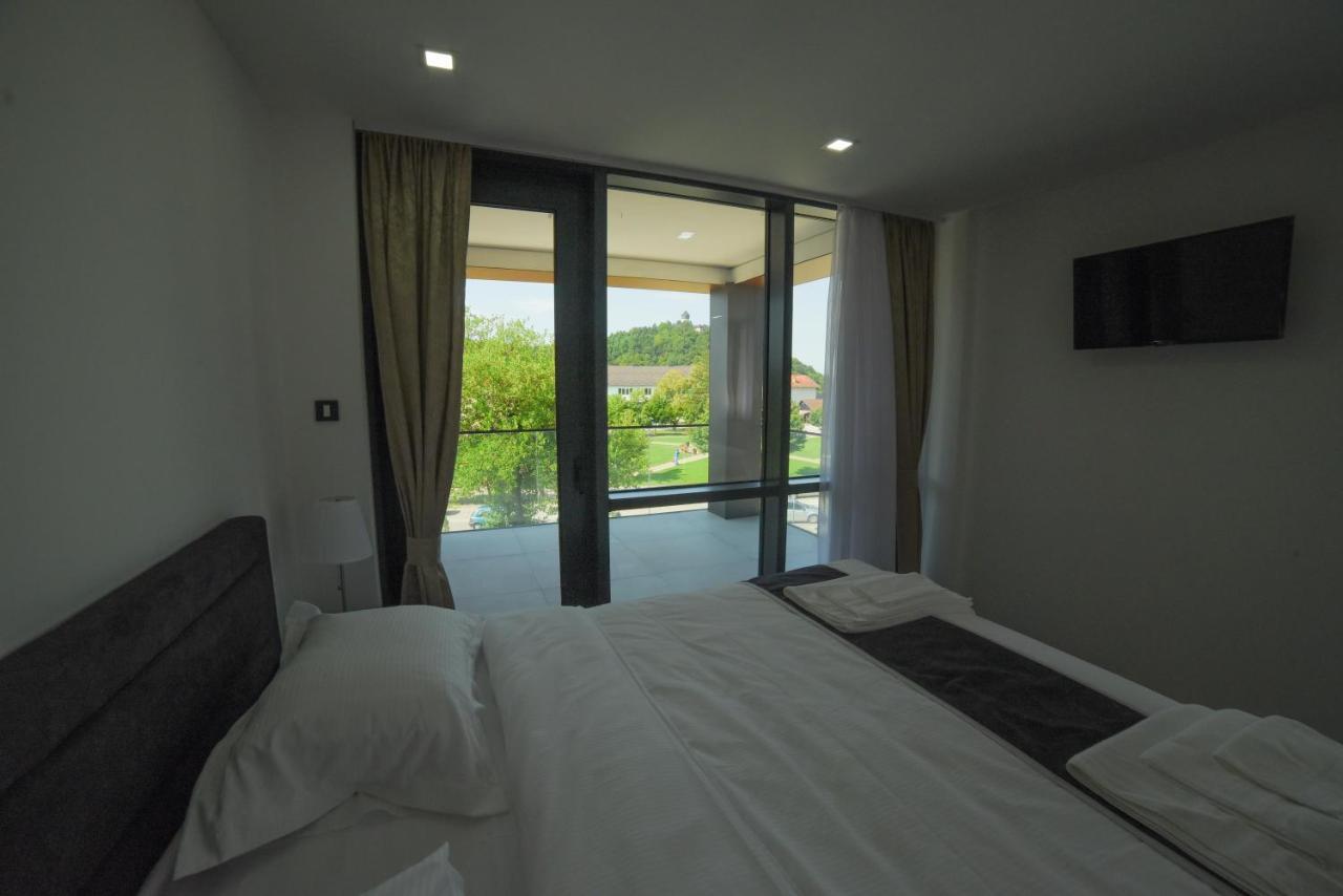 Motel Grand Velika Kladusa Extérieur photo
