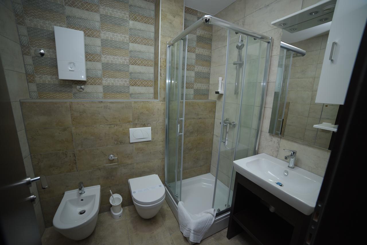 Motel Grand Velika Kladusa Extérieur photo